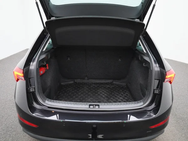 Škoda Scala (2021) — foto 6 van 36