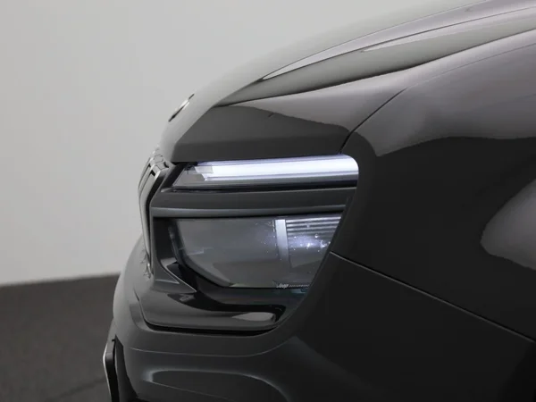 Jeep Avenger (2023) — foto 8 van 39