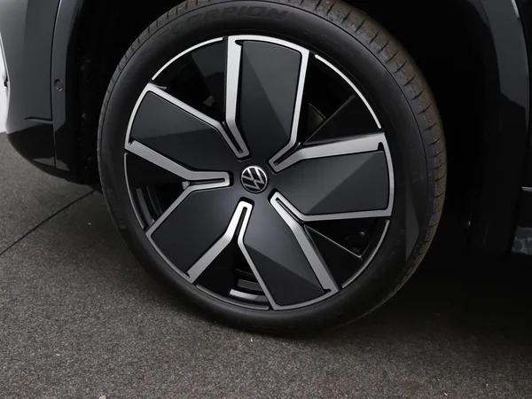 VOLKSWAGEN Tayron eHybrid (PHEV) (2025) — foto 18 van 20