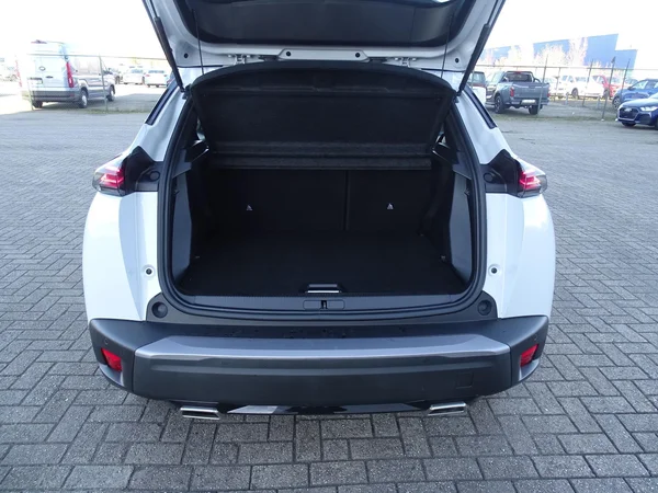 Peugeot 2008 (2025) — foto 6 van 22