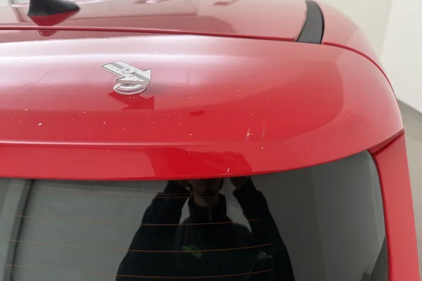 Jeep Renegade (2019) — foto 16 van 25