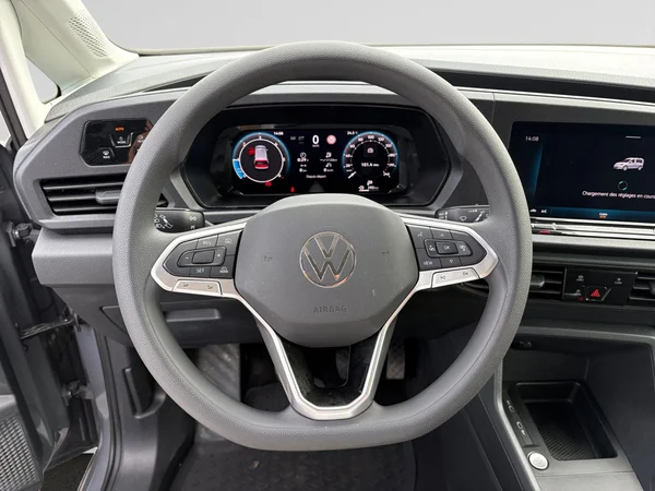 VOLKSWAGEN Caddy Maxi (2024) — foto 9 van 20