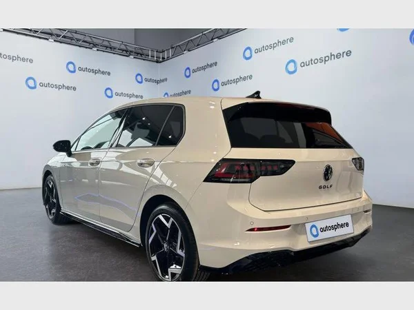 VOLKSWAGEN Golf VIII (2026) — foto 10 van 16