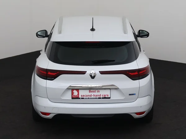 RENAULT Megane (2022) — foto 27 van 30