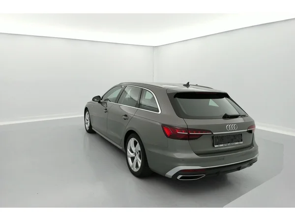 AUDI A4 Avant (2024) — foto 34 van 36