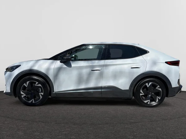 CUPRA Tavascan (2026) — foto 12 van 24