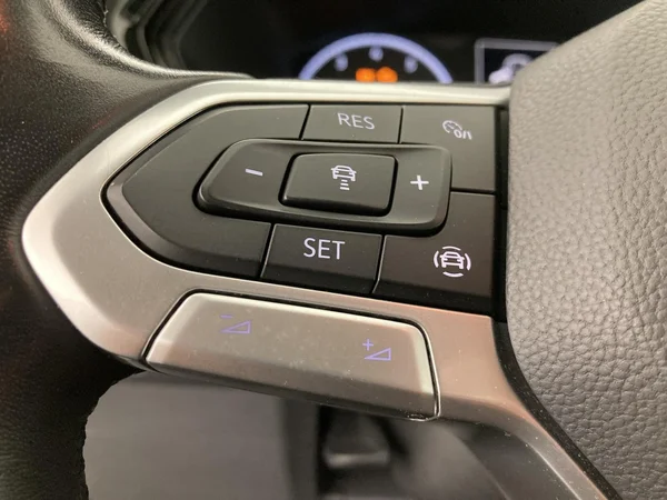VOLKSWAGEN T-Cross (2020) — foto 3 van 35