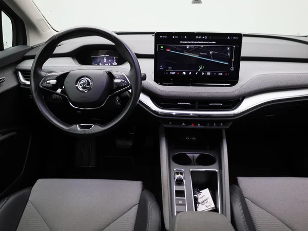 Škoda Enyaq iV (2023) — foto 37 van 37