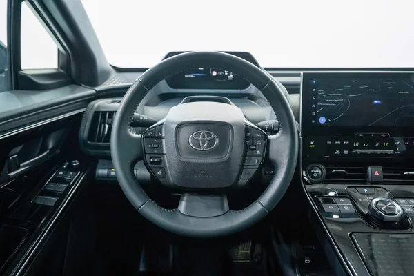Toyota BZ4X (2024) — foto 10 van 63