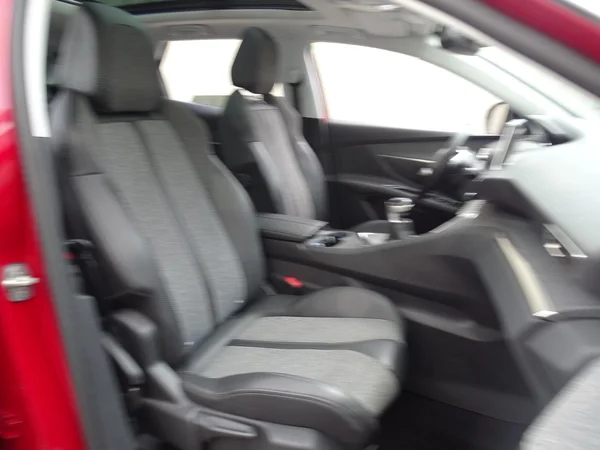 Peugeot 3008 (2018) — foto 5 van 24