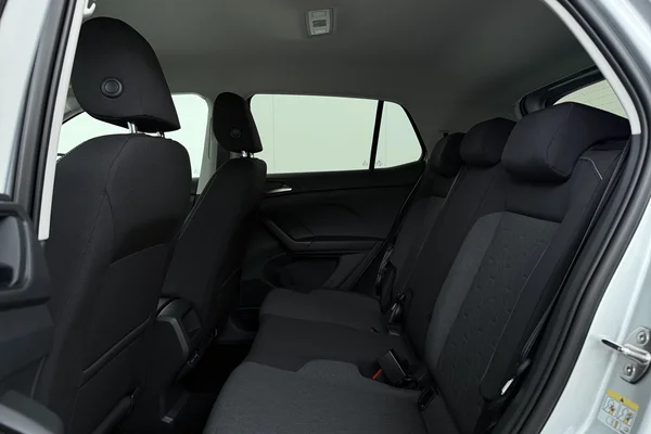 Volkswagen T-Cross — foto 15 van 16