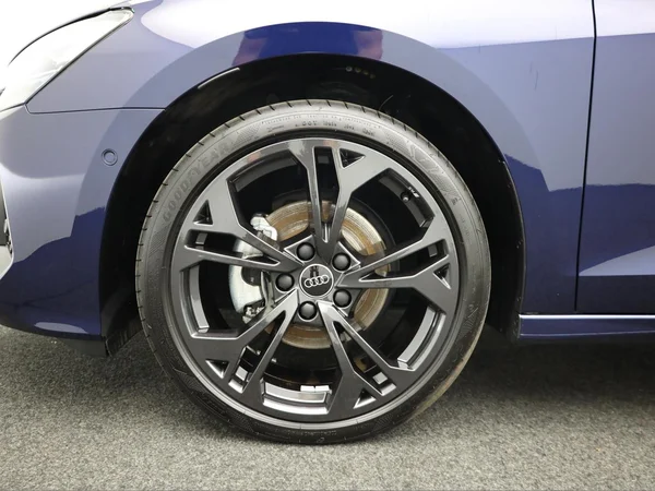 AUDI A3 Sedan (2025) — foto 15 van 22