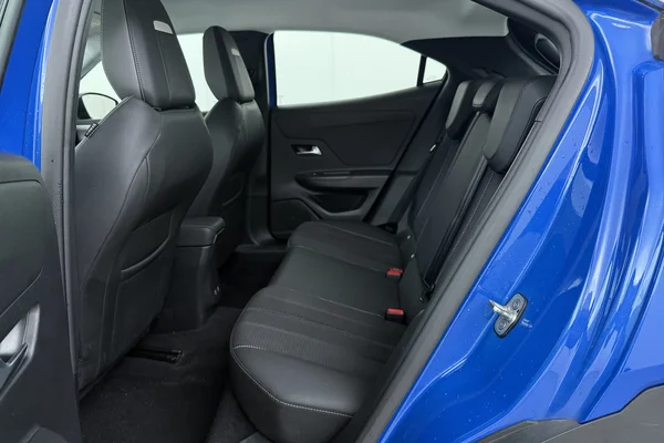 Opel Mokka (2022) — foto 21 van 22