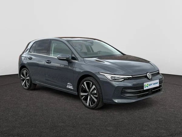 VOLKSWAGEN Golf VIII (2026) — foto 6 van 19