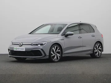 VOLKSWAGEN Golf VIII (2023)