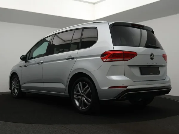 Volkswagen Touran (2022) — foto 29 van 29