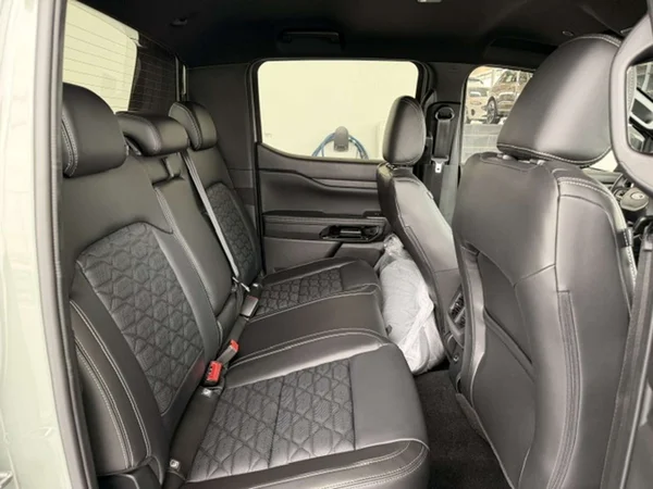 Ford Ranger — foto 22 van 22