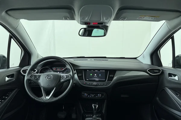 Opel Crossland (2022) — foto 18 van 18