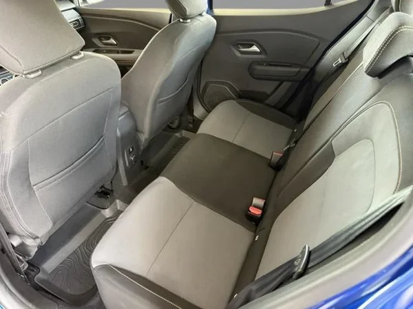 Dacia Sandero Stepway (2024) — foto 5 van 16