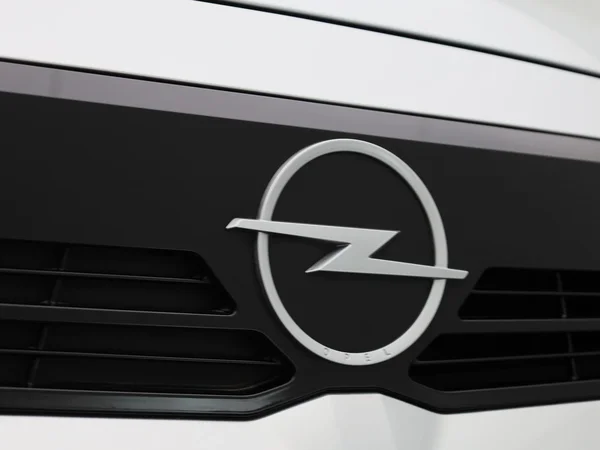 Opel Corsa (2024) — foto 30 van 39