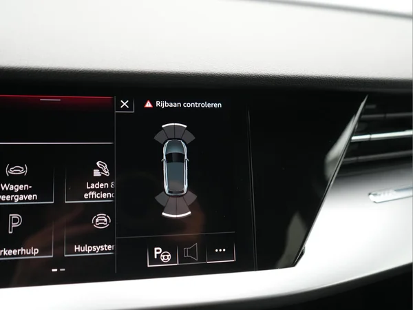 AUDI A3 Sportback PHEV (2024) — foto 18 van 30