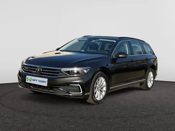 VOLKSWAGEN Passat Variant GTE (2023)