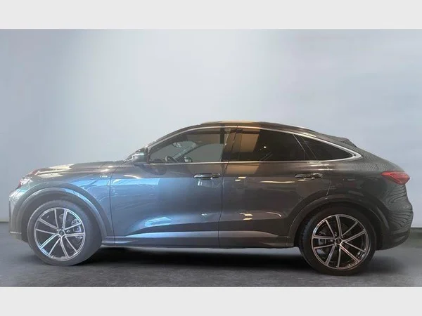 AUDI Q5 Sportback (2026) — foto 14 van 20