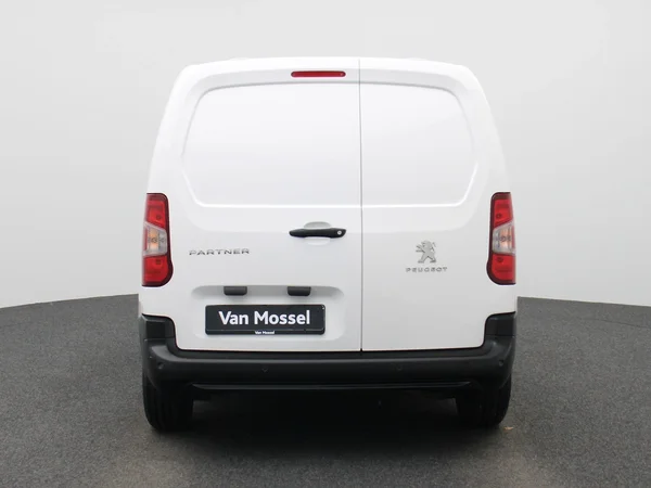Peugeot Partner (2021) — foto 28 van 32