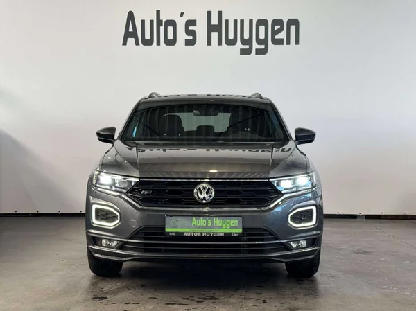 Volkswagen T-Roc (2020) — foto 10 van 17
