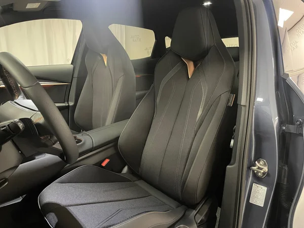 CUPRA Tavascan (2025) — foto 6 van 14