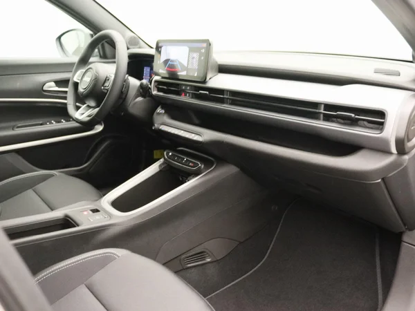 Jeep Avenger (2025) — foto 5 van 25