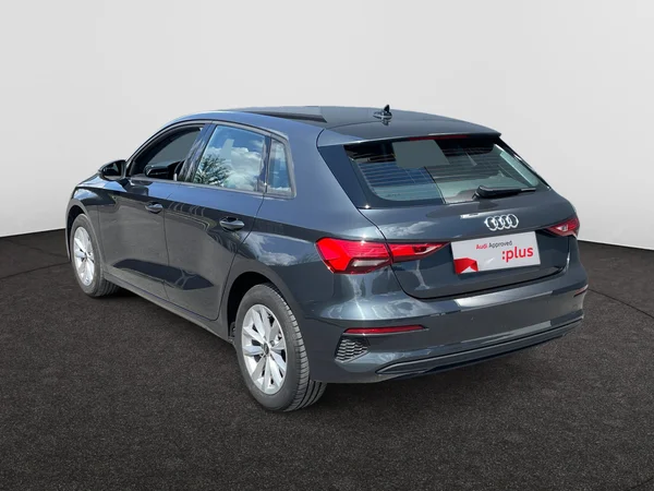 AUDI A3 Sportback (2024) — foto 13 van 19