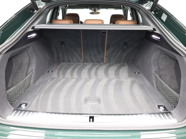 AUDI Q8 e-tron Sportback (2025) — foto 2 van 25