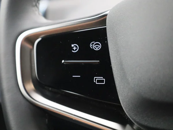 Volvo EX30 (2024) — foto 15 van 38