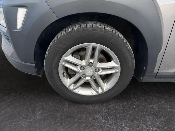 HYUNDAI Kona (2018) — foto 25 van 31