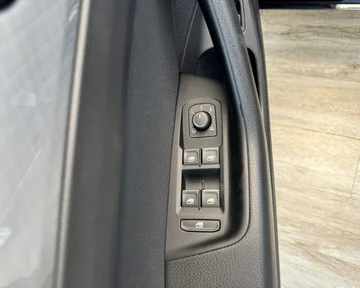 1119_77514_2022-16.webp