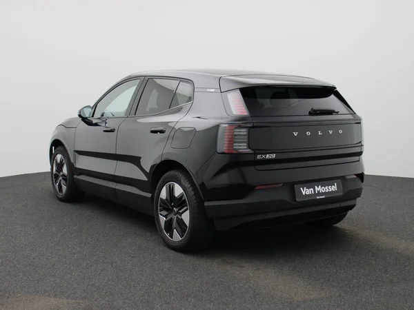 Volvo EX30 (2024) — foto 12 van 41