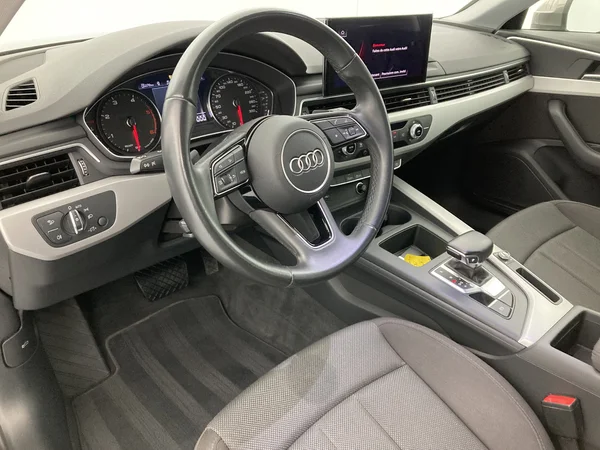 AUDI A4 Avant (2021) — foto 8 van 36