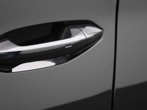 Škoda Enyaq iV (2023) — foto 6 van 43