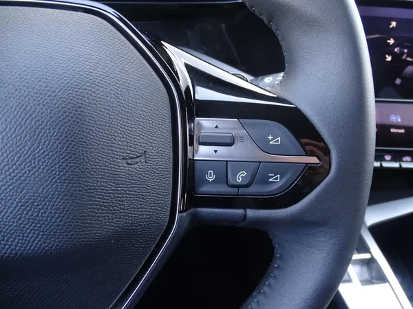 Peugeot 308 (2025) — foto 13 van 23