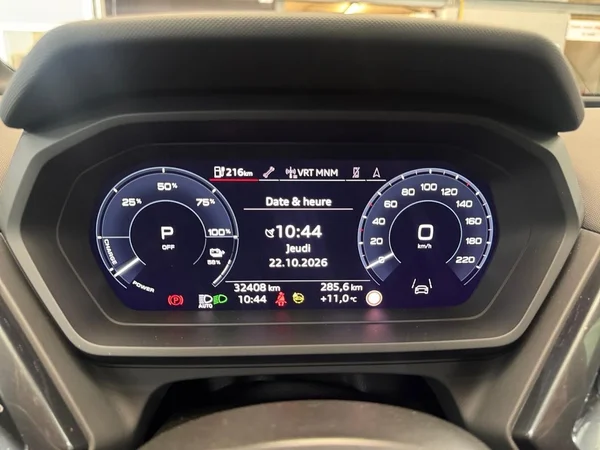 AUDI Q4 e-tron (2024) — foto 16 van 18