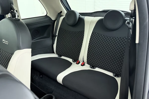Fiat 500 (2022) — foto 21 van 22