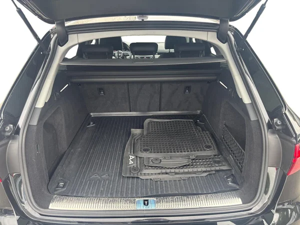 AUDI A4 Avant (2021) — foto 11 van 20