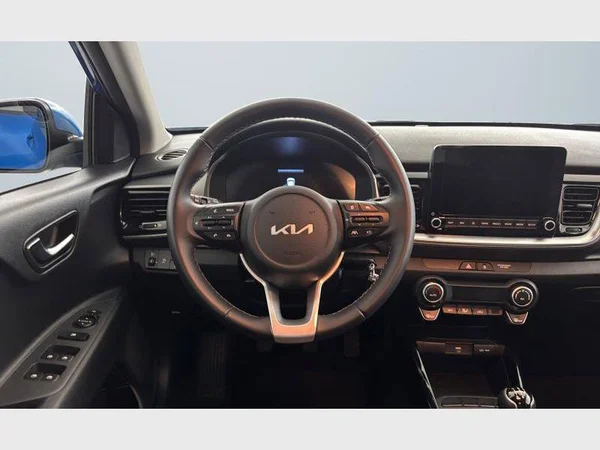 Kia STONIC (2025) — foto 15 van 15