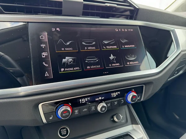AUDI Q3 (2024) — foto 5 van 17