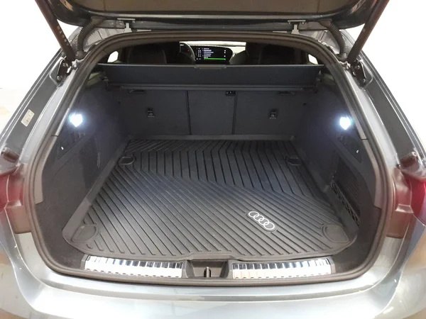 AUDI A5 Avant e-hybrid (PHEV) (2026) — foto 14 van 24