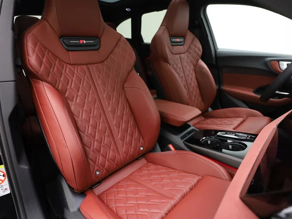 AUDI S5 Avant (2025) — foto 21 van 23