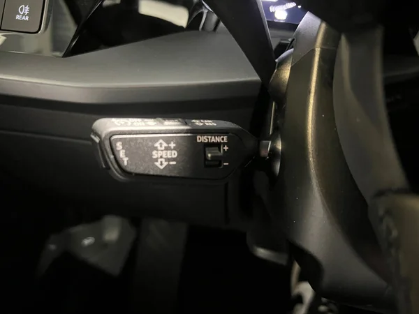 AUDI A3 Sportback PHEV (2025) — foto 4 van 24