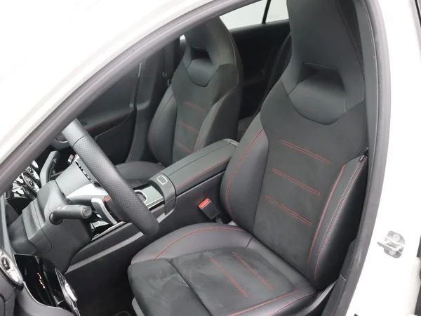 Mercedes-Benz A-Klasse (2025) — foto 22 van 38