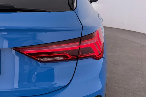 Audi Q3 Sportback (2020) — foto 2 van 26